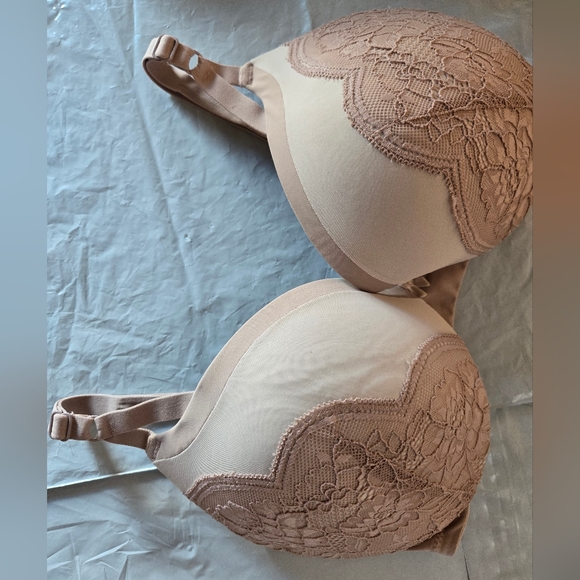 Maidenform Other - ☕️MAIDENFORM UNDERWIRE BRA SIZE 34D